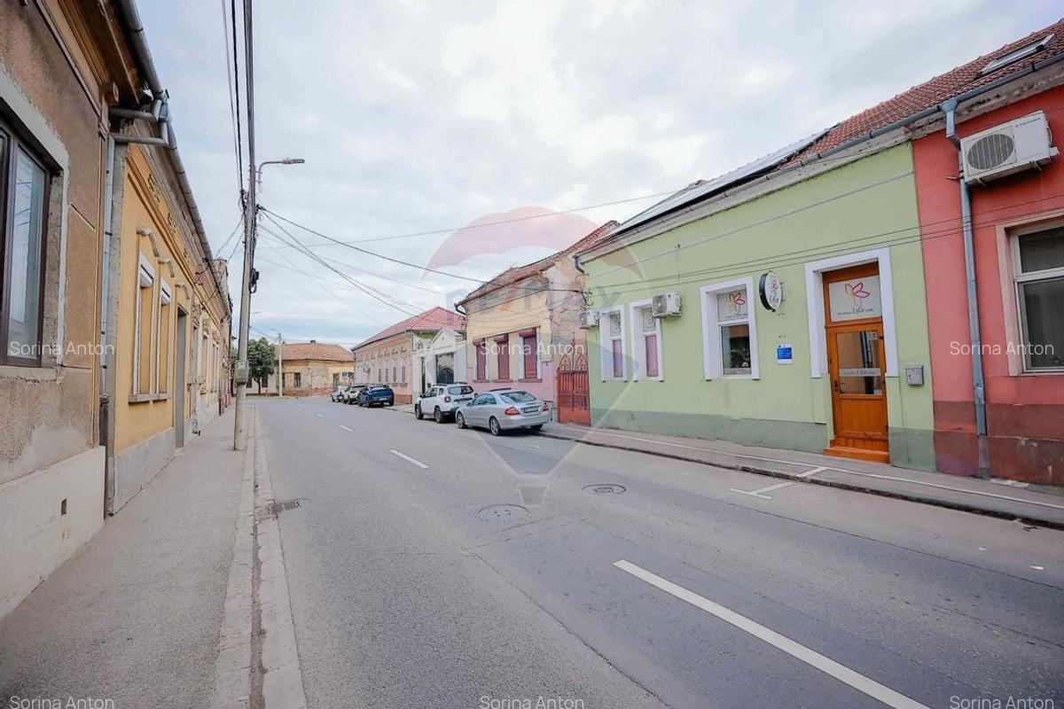 Apartament cu 7 camere decomandat, mobilat în Ultracentral - 23
