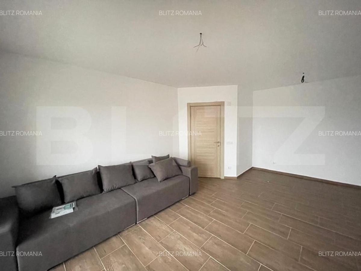 Apartament 2 camere, 74 mp, zona Rovine - 2