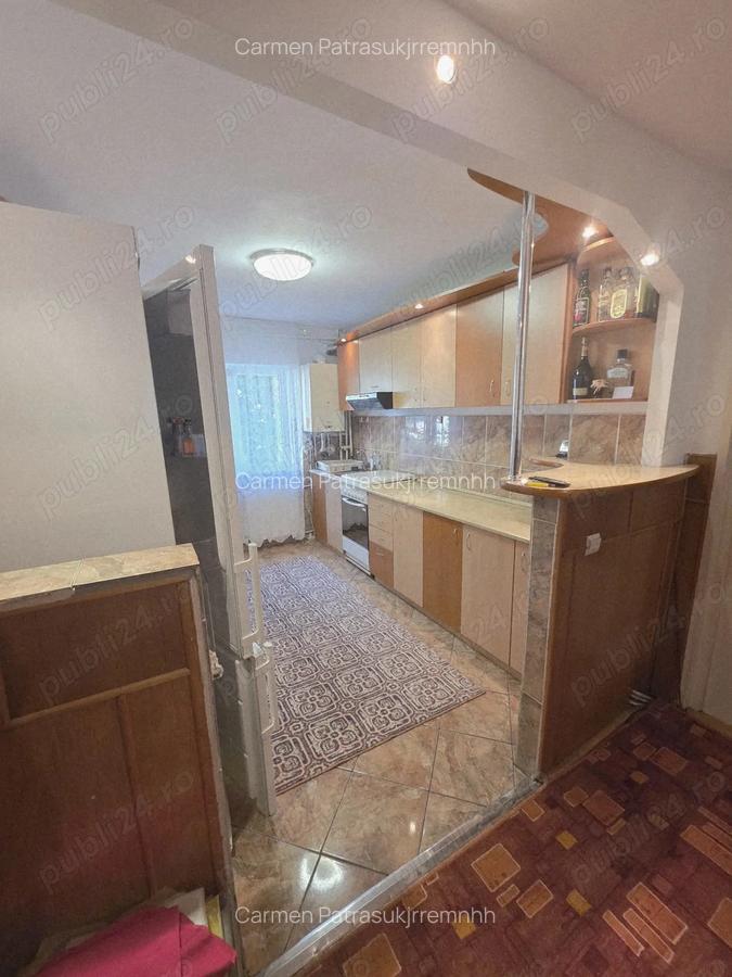 Inchiriez apartament zona Marasti - 4
