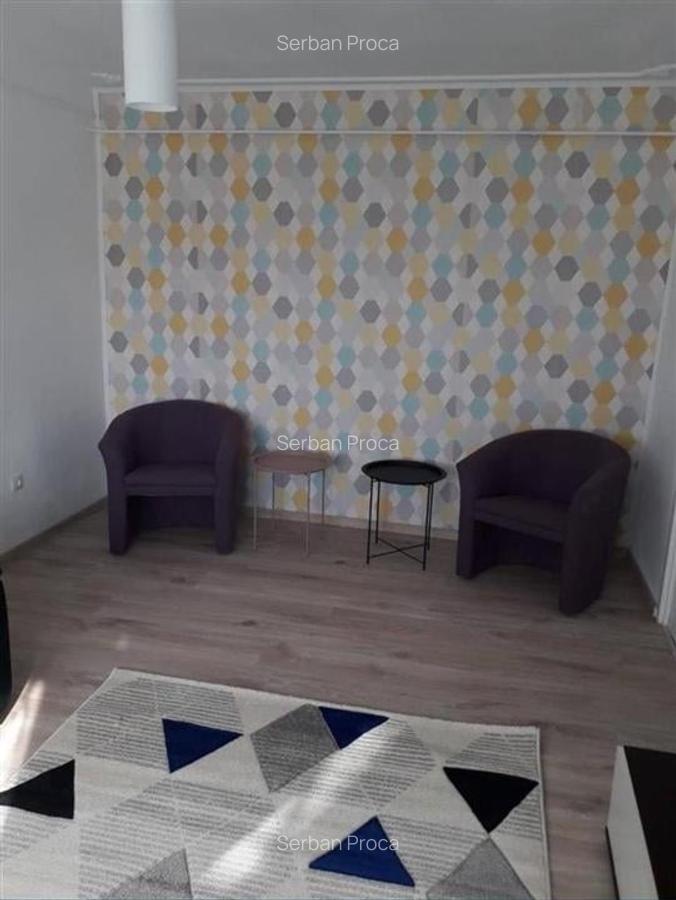 Apartament cu 2 camere semidecomandat, mobilat în Podu Roș - 3