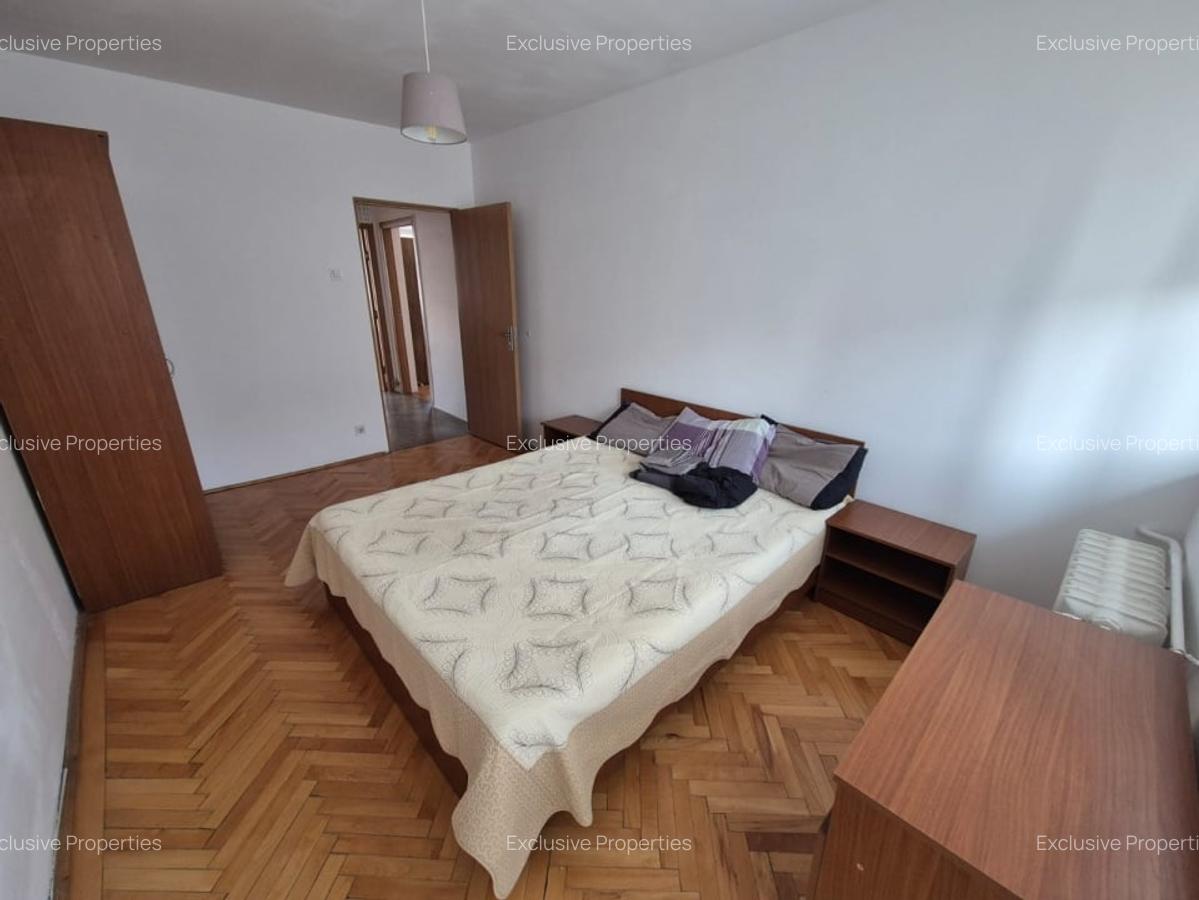 Apartament 3 camere Stefan Cel Mare Lizeanu bloc izolat vedere spate - 4