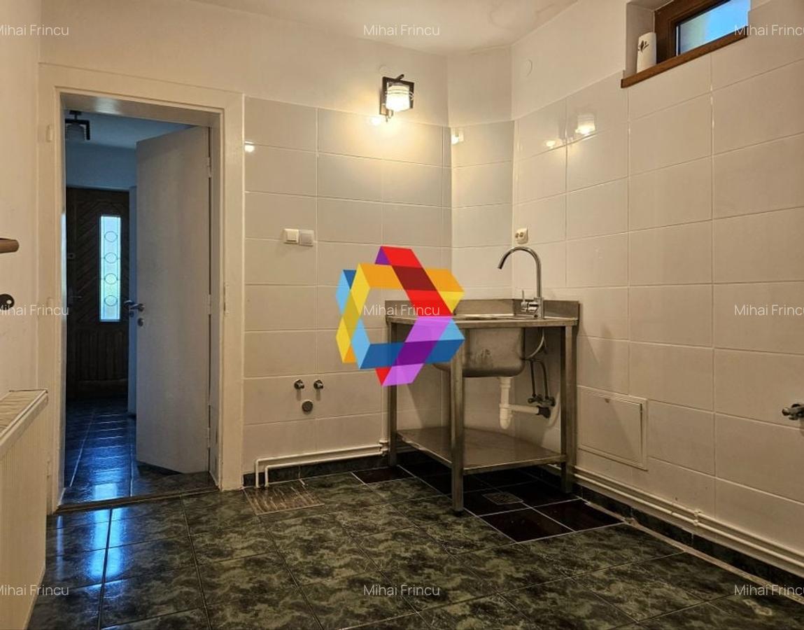 Casa deosebita cu 6 camere Central Brașov - 210 mp - 5