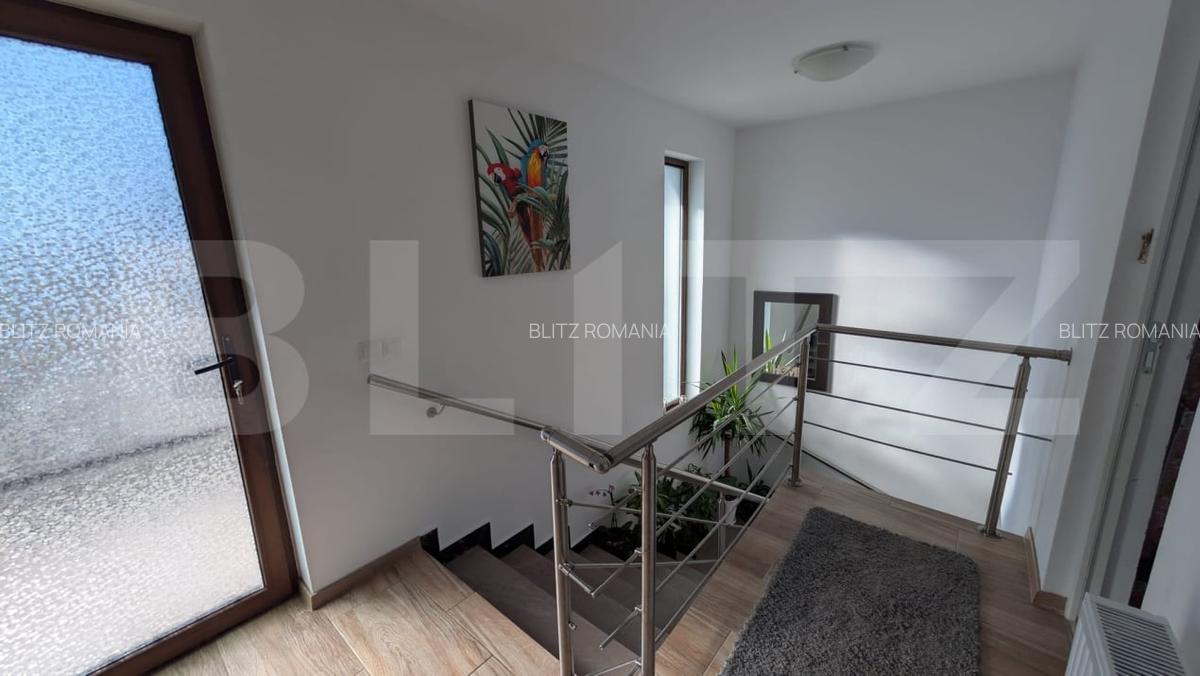 Casa tip duplex, 176 mp utili + teren 204 mp, front stradal 16 m - 12