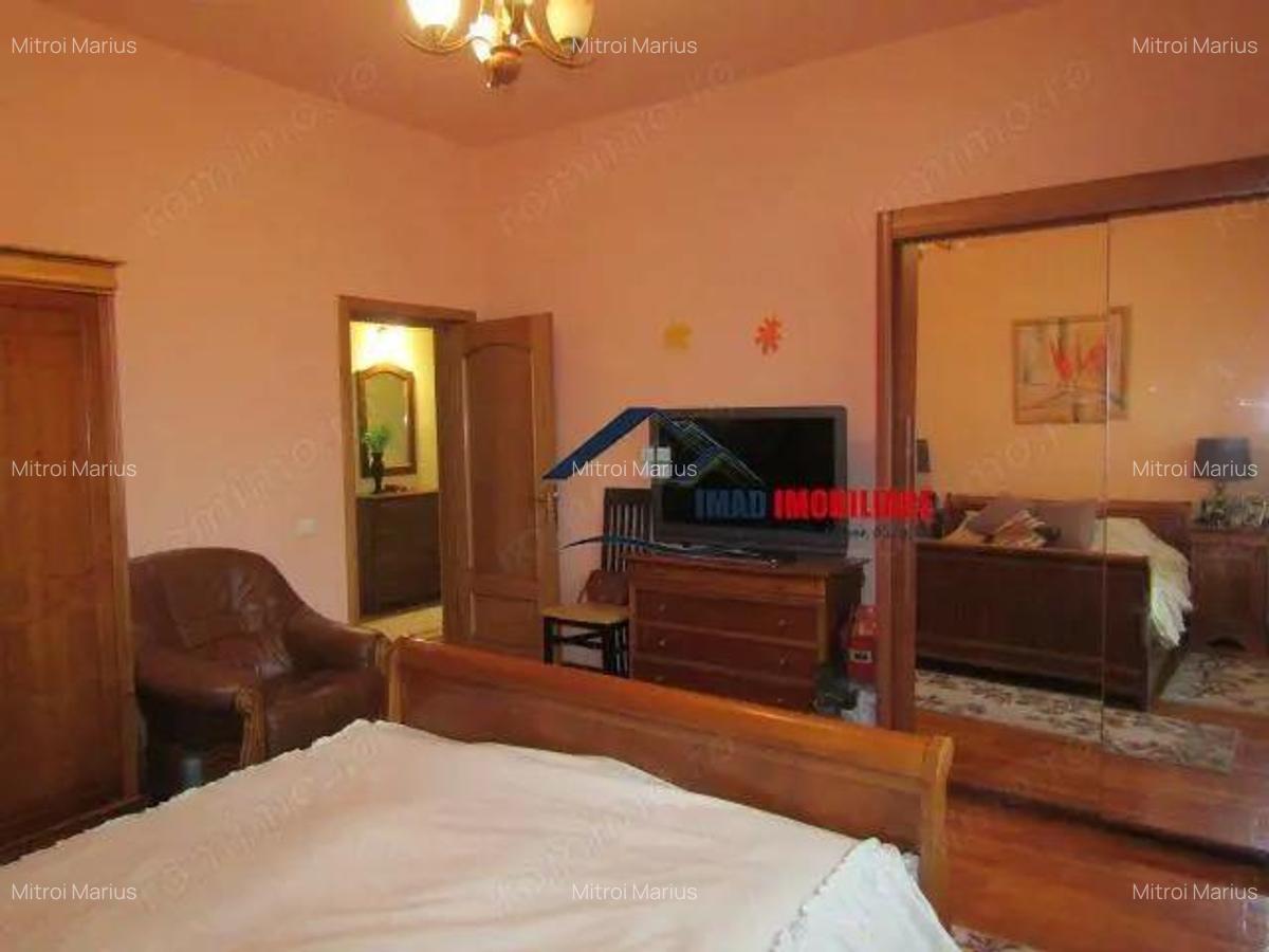 Zona Excelenta! Vanzare Casa Centru - zona Spital Judetean! - 9