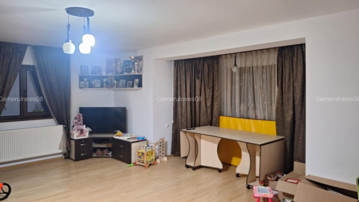 Vând casa 4 camere în zona Eroilor Ploiesti - 8