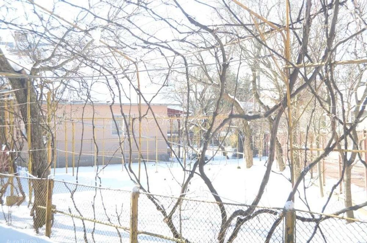 Casa de locuit situata in Comarnic - 1