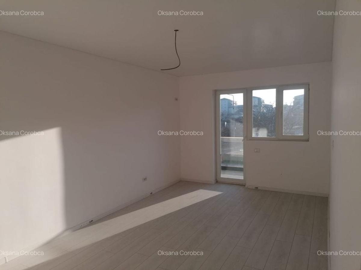 Brancoveanu Postalionului intrare, garsoniera cu balcon - 1