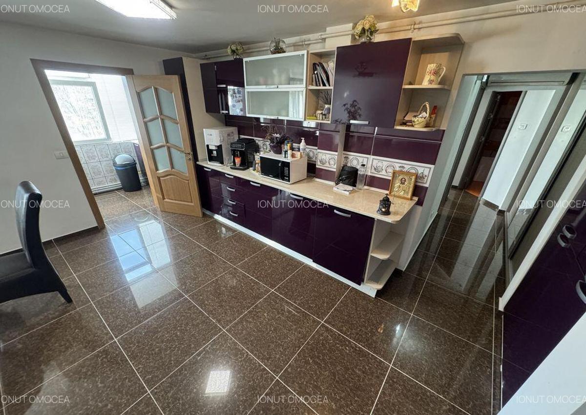 Apartament 3 camere zona Inel 2 - 5