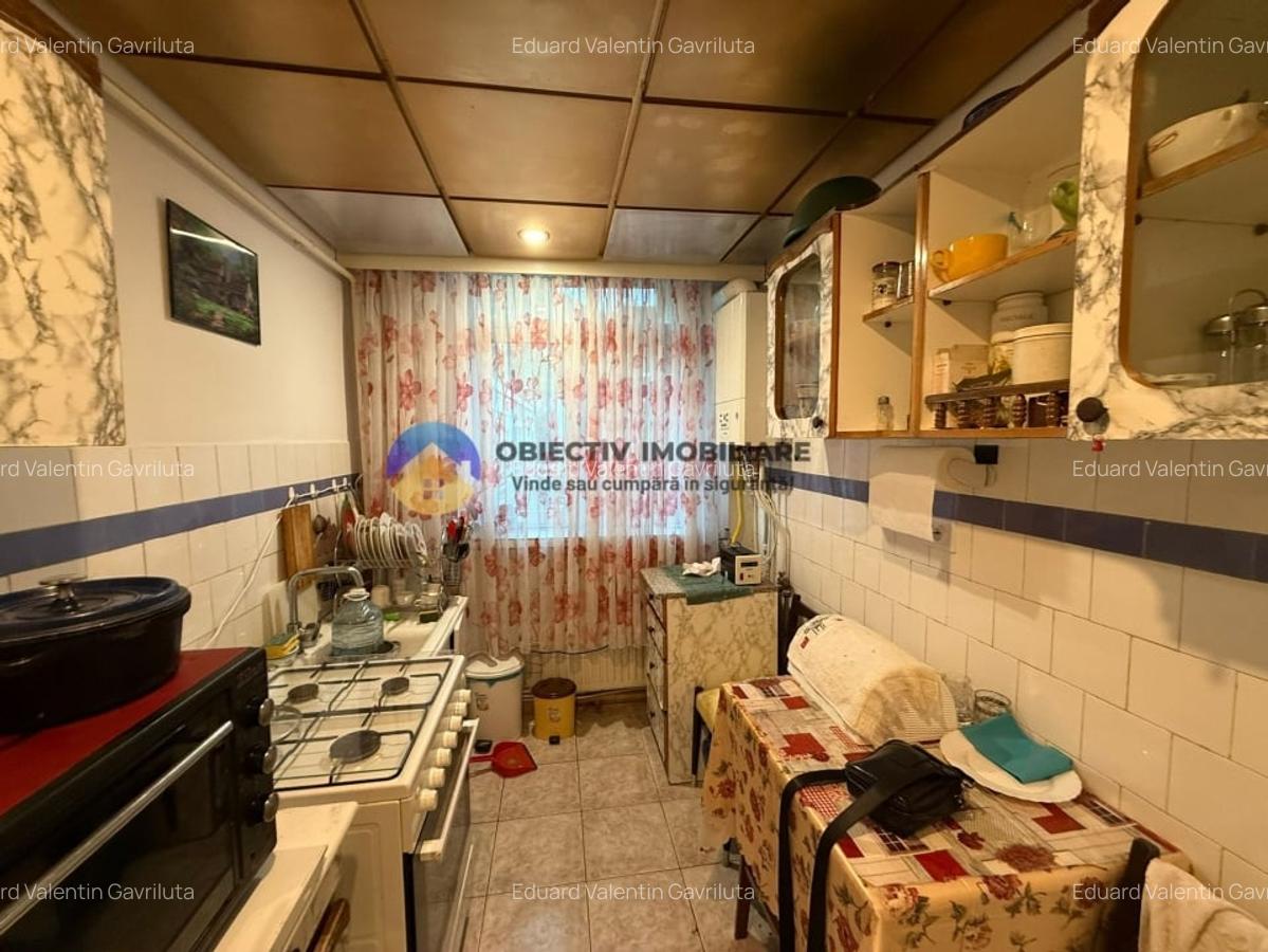 Apartament 2 camere - Centru, Etaj 2 - 9