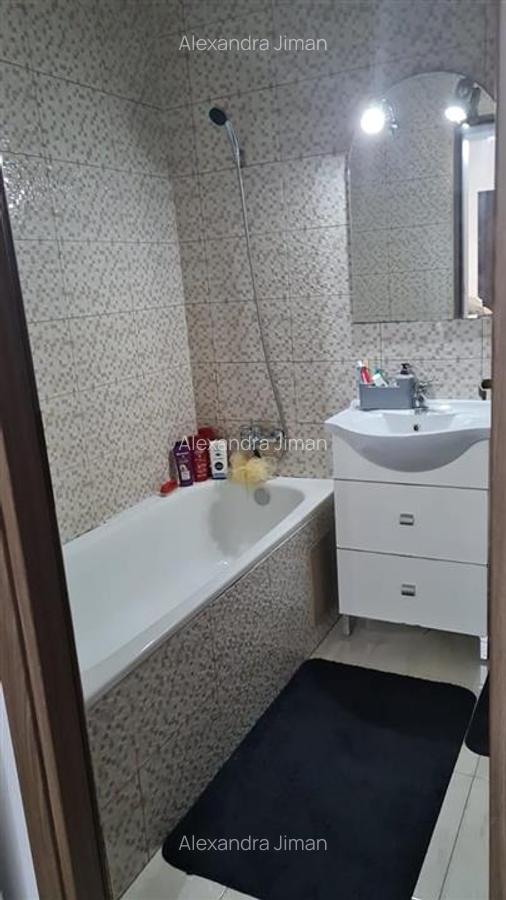 Apartament modern 3 camere zona Turnisor - 10