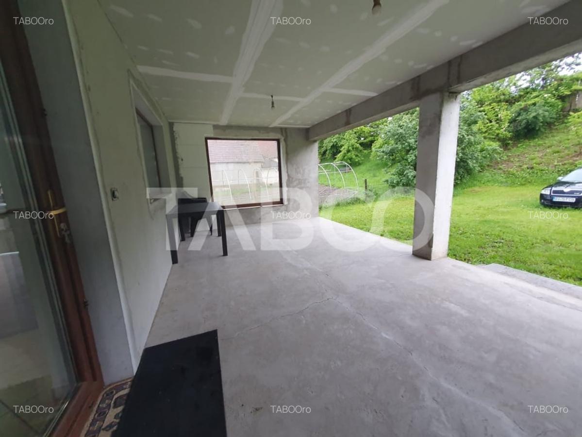 Casa 5 camere 197mp utili situata la 27km de Fagaras si 65km de Brasov - 12