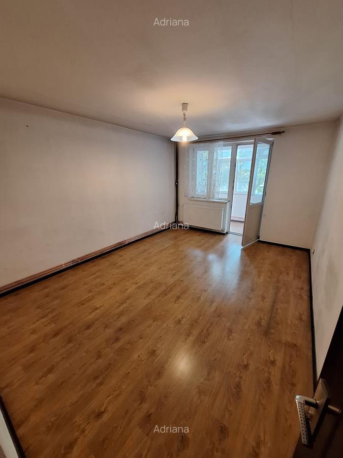 Apartament cu 2 camere decomandat în Circumvalațiunii - 4