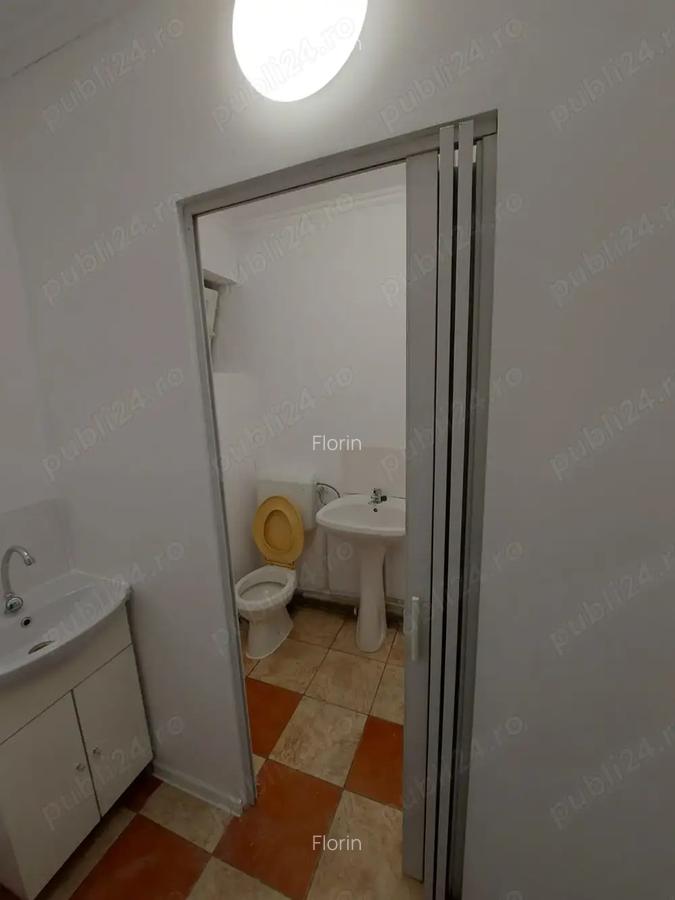 Spatiu comercial de inchiriat = Central= - 3