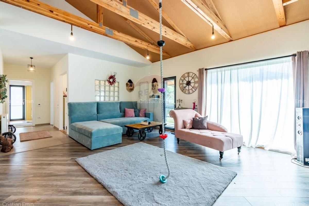Casa de vanzare complet mobilata, Stefanestii de Sus- langa Cosmopolis - 2