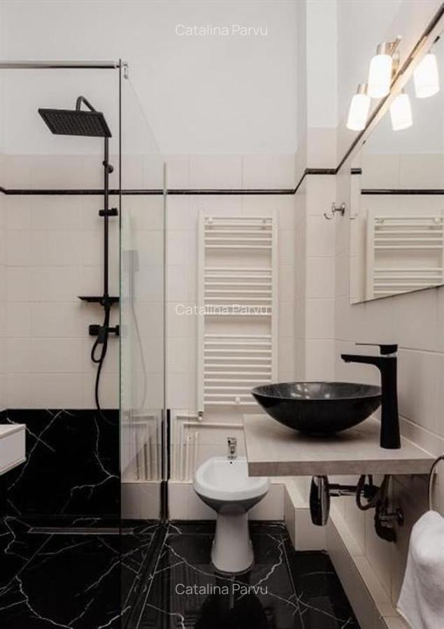 Apartament cu 3 camere decomandat, mobilat în Universitate - 9