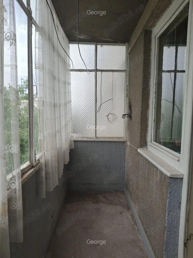 De vanzare apartament semidecomandat - 5