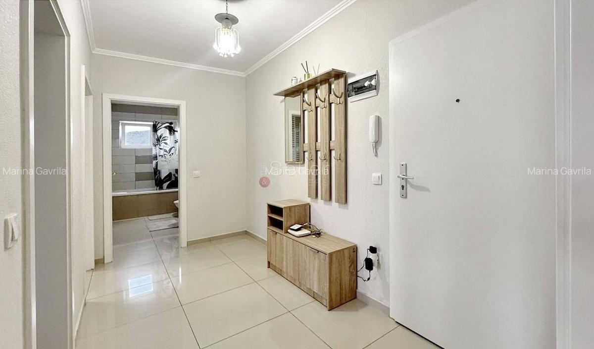 Suprafata Generoasa | 2 Balcoane - 8