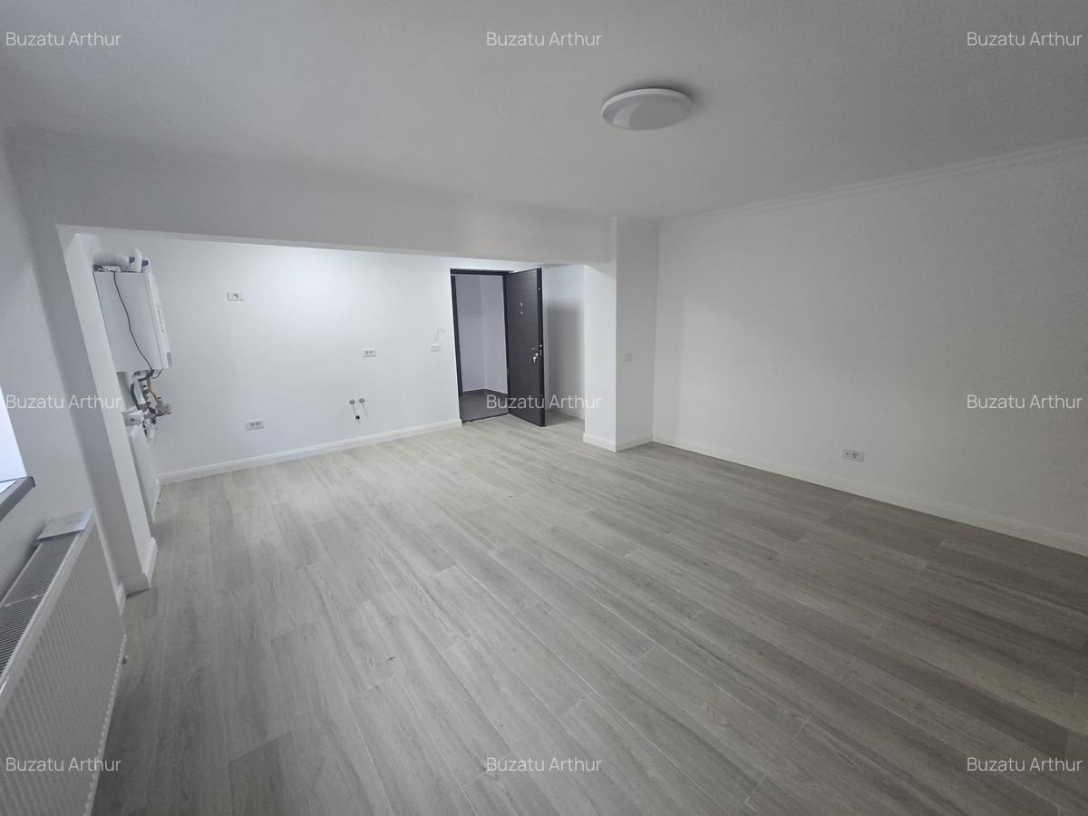 Damaroaia,Izbiceni,Curte proprie 60mp, Ocazie - 15