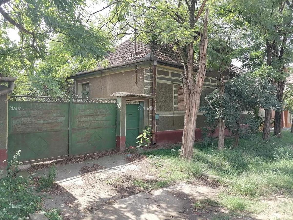 Vand casa cu gradina ?i teren 28 arii in Ciumeghiu langa biserica - 3