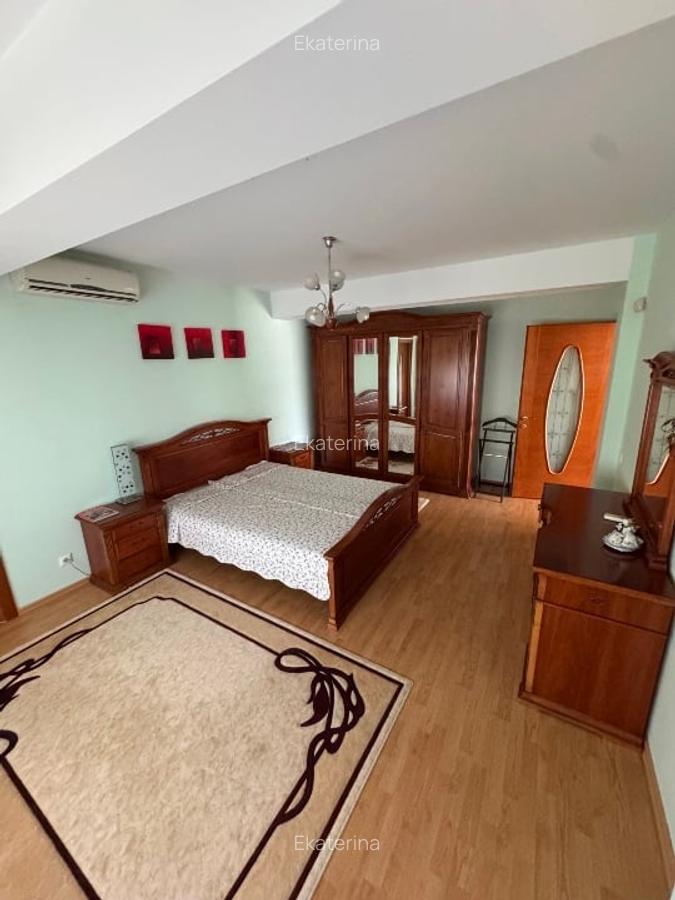 Vila SNAGOV 5 camere cu  piscină - 6