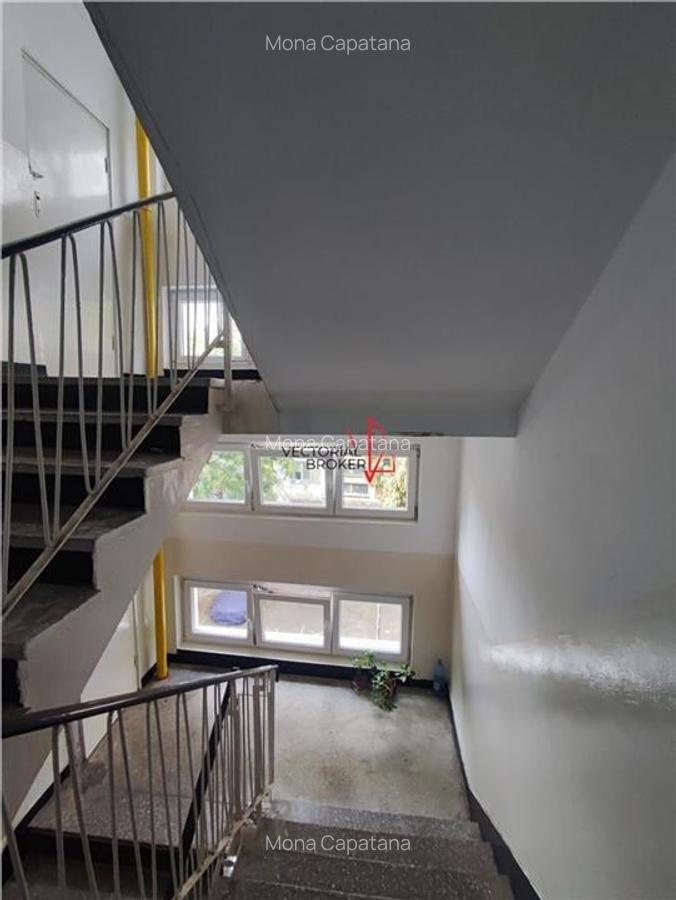 Etaj 3/10, mobilat si utilat bloc reabilitat Doamna Ghica, in planul doi - 18 Etaj 3/10, mobilat si utilat bloc reabilitat Doamna Ghica, in planul doi - 18