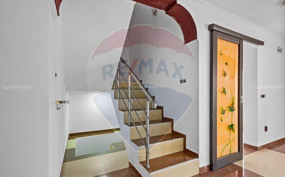 Casa/Vila de vanzare 5 camere 160 mp | Voluntari Central | - 10