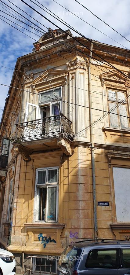 Casă cu 5 camere în Central - 2