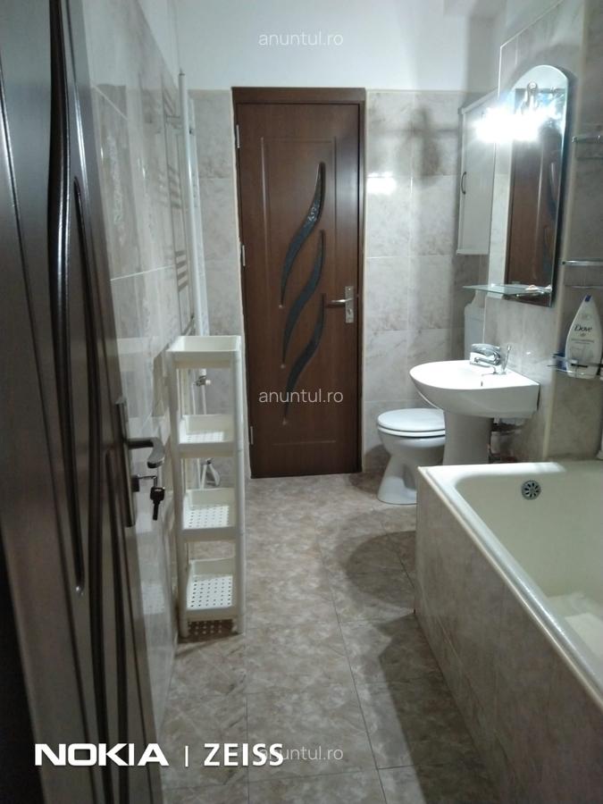 Titan, la 3 minute de metrou - 7