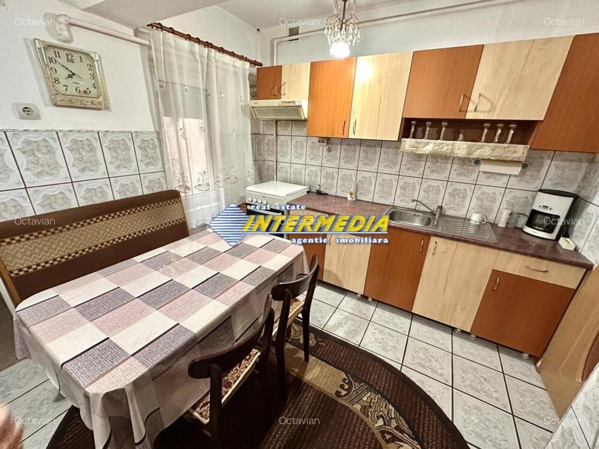 Apartament 3 camere decomandat etaj 3 Alba Iulia - 3