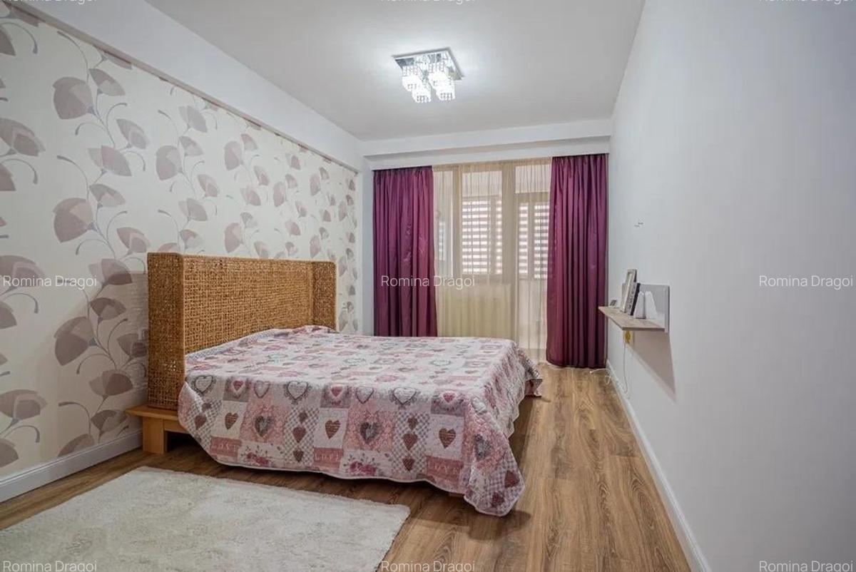 Apartament cu 3 camere decomandat în Tractorul - 3