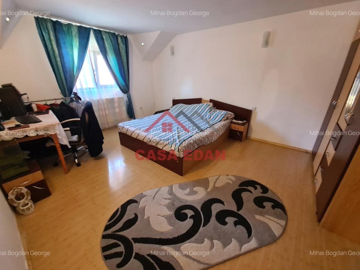 ●Casa in Breaza, central, 5 camere, 3 bai, an 2007, teren 410mp, 175.000e● - 10