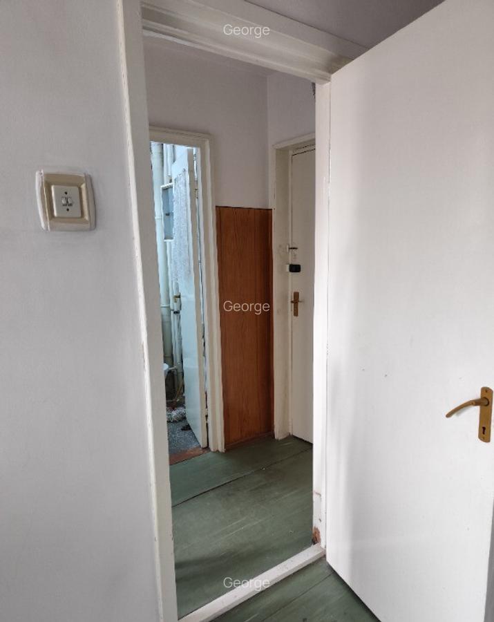 Apartament 2 camere bloc recent reabilitat strada Moldovi?a sector 4 - 4