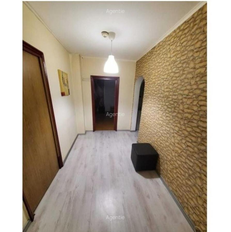 Nerva Traian/Octavian Goga. Apartament 4 camere! - 1