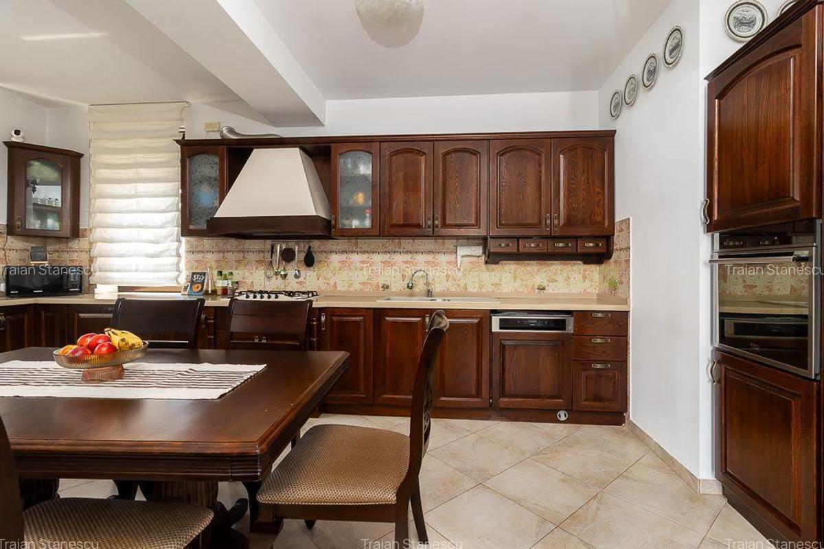 Vila 7 camere, de vanzare, Snagov - 13