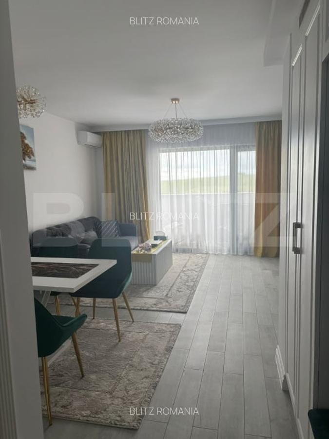 Apartament de vanzare, cu 4 camere, 114 mp totali, zona Universitatii - 1