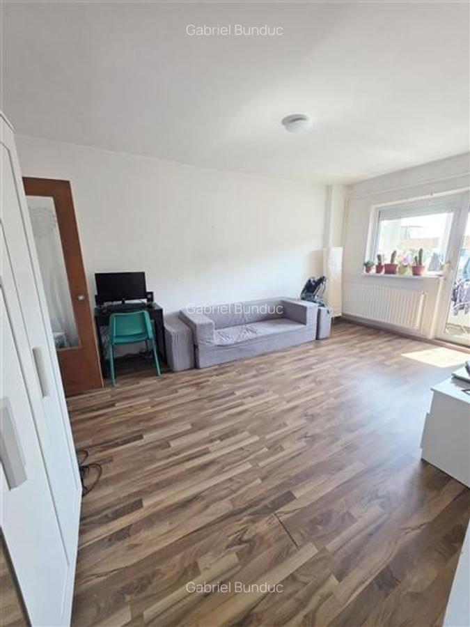 Apartament 2 camere, zona Racadau - 12