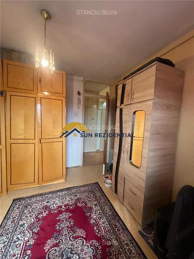 Berceni-Huedin,apartament 2 camere decomandat - 8