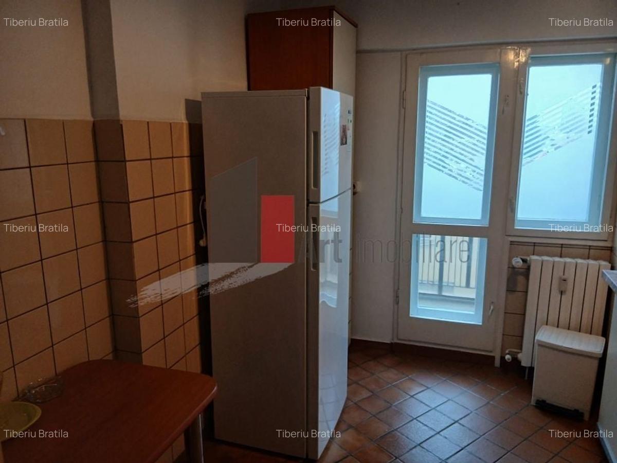 Inchiriere 3 Camere Decebal - 9