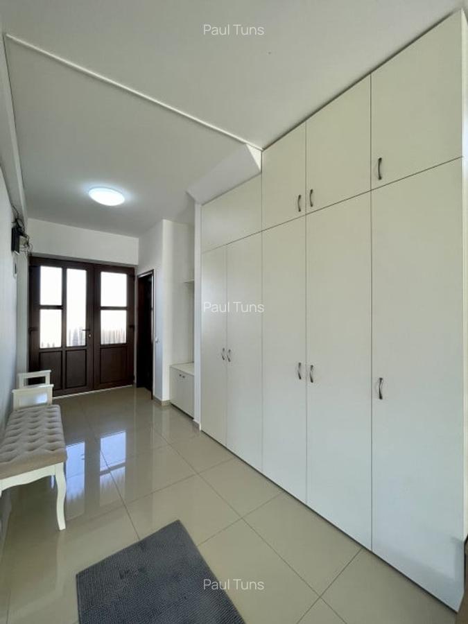 Duplex spatios complet mobilat cu teren de 300mp - 3