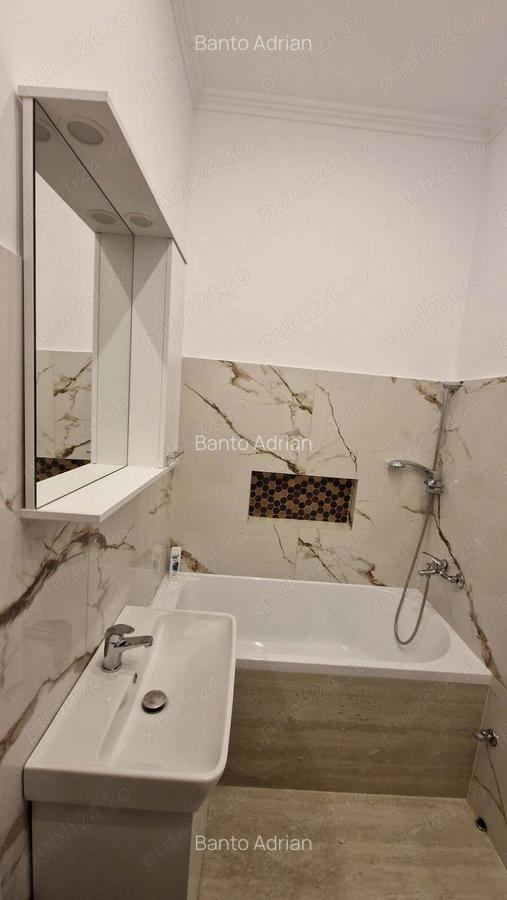 Proprietar Vand apartament zona centrala. - 7