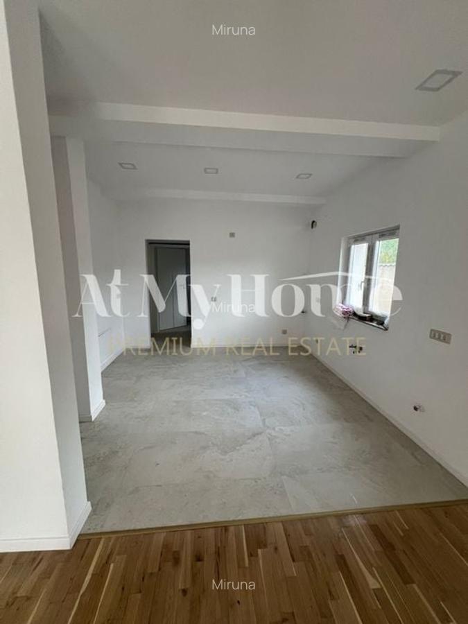 VILA INDIVIDUALA RENOVATA RECENT 600MP TEREN // 7 CAMERE- PIPERA - 8