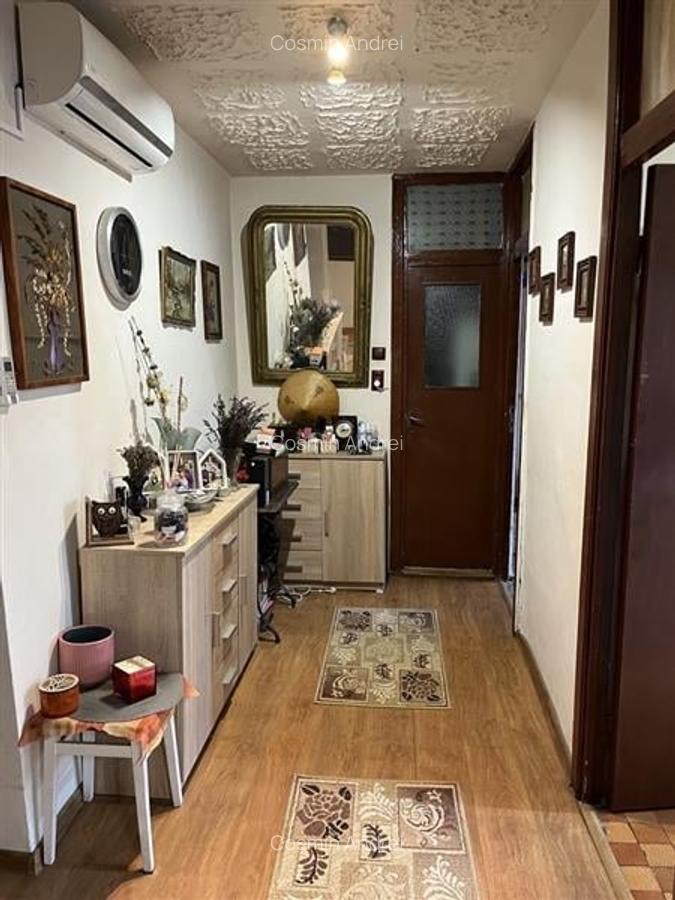 Apartament 2 camere zona Aradului etaj 1 - 4