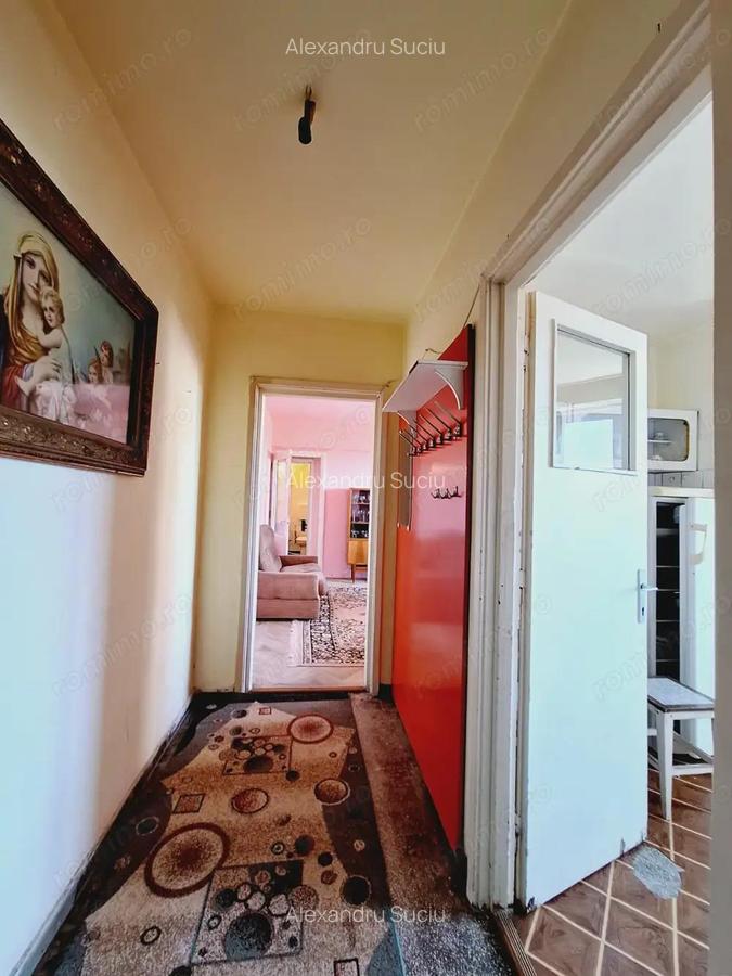 3 CAMERE la pret de Doua!Etaj intermediar!Vedere 2 parti - 14