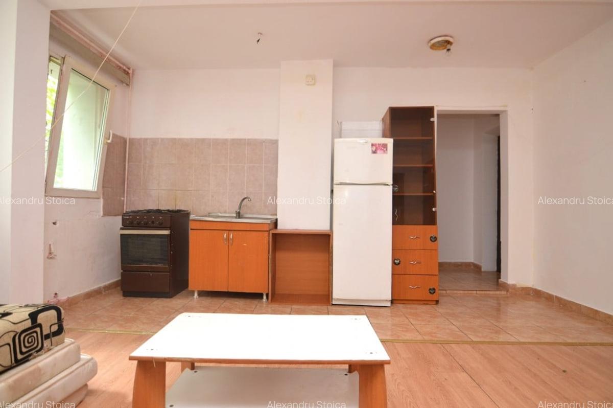 INCHIRIERE APARTAMENT 2 CAMERE VITAN - RAMNICU SARAT - 6