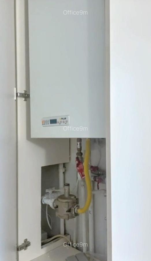 NEMOBILAT - apartament 3 camere - 2 balcoane - 2 grupuri sanitare - Pârâului - 8