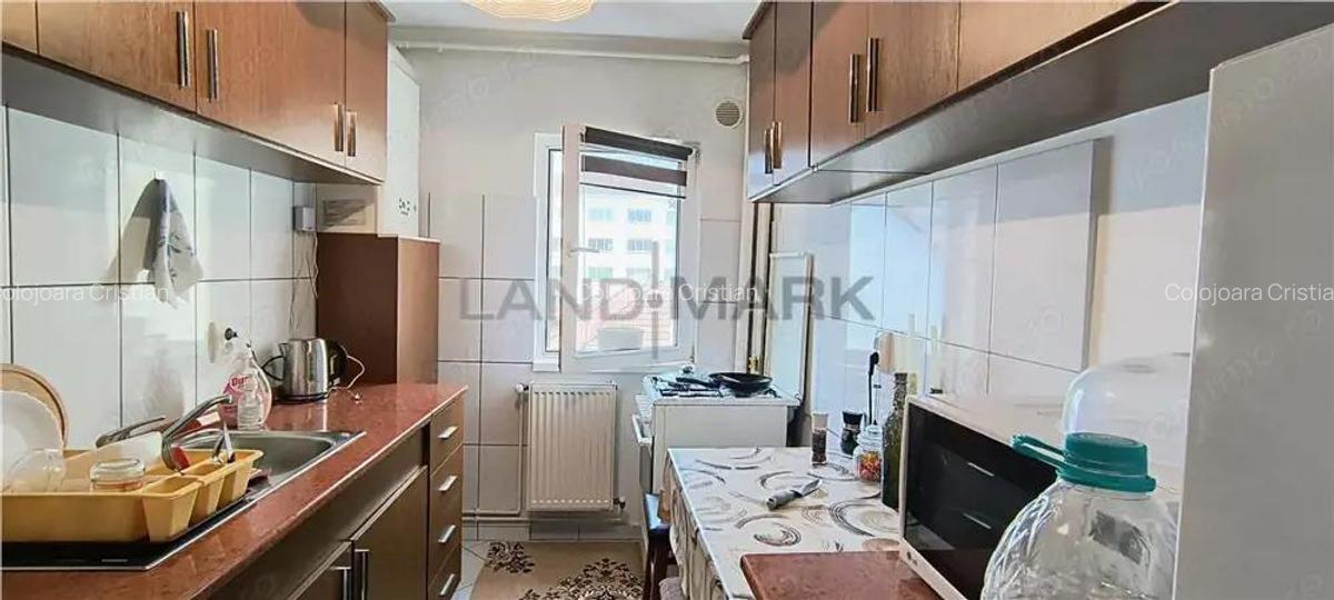 Apartament cu o camer #259;, Complexul Studen #539;esc, mobilat, COMISION 0% - 1