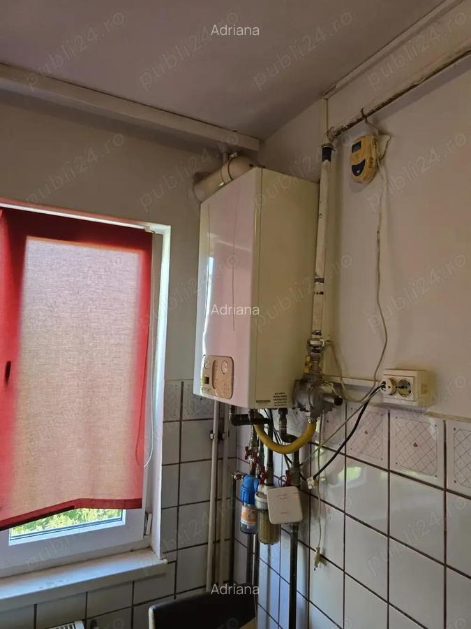 Apartament 3 camere etaj 3 Circumvalatiunii B-ul Cetatii centrala proprie - 2