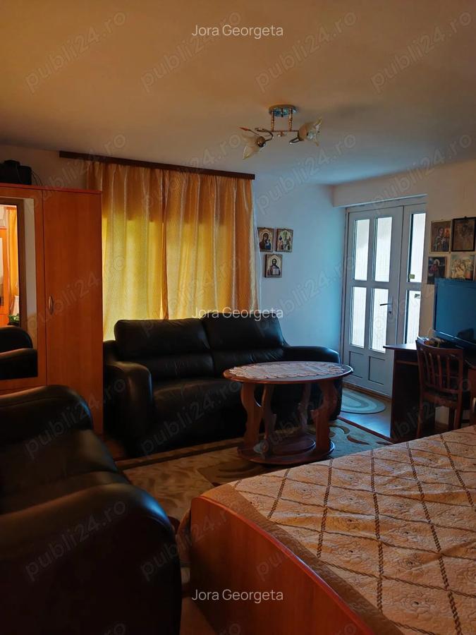 Casa cu teren ?i livada Tg Neamt - 2