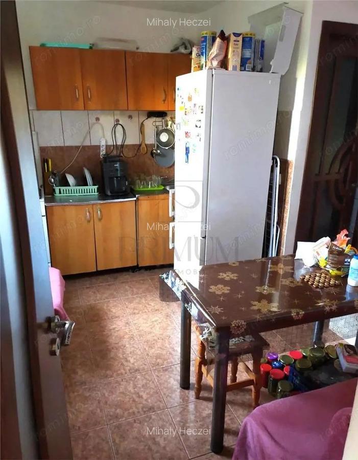 Apartament - Etaj Intermediar - Mobilat si Utilat Complet - Zona UMT - 2