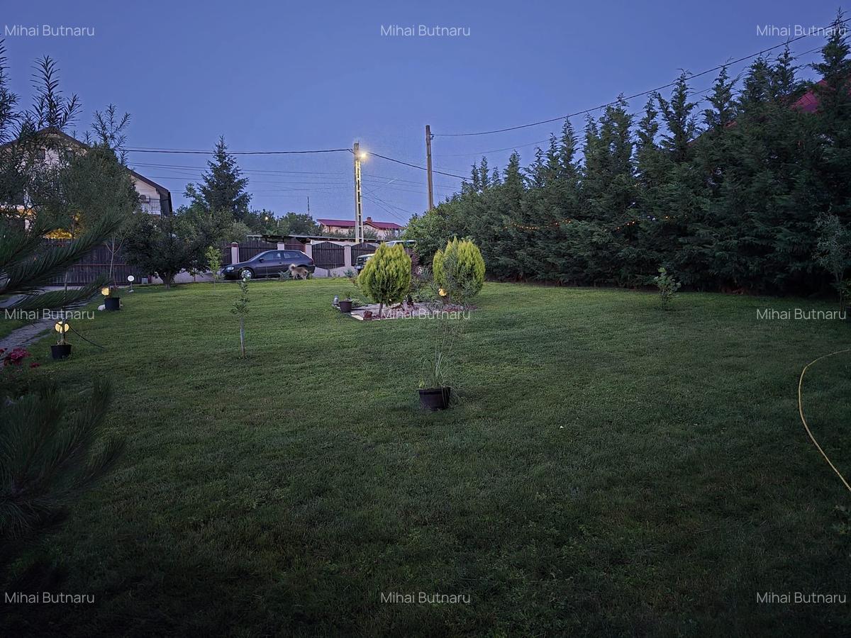 Casa tip vila, 1000mp teren, Barnova-Iasi. - 2